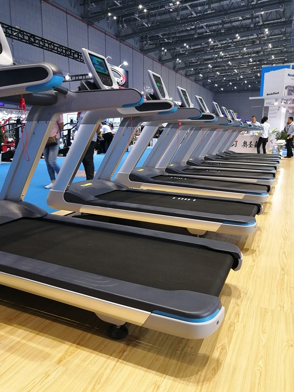 Беговая дорожка UltraGym UG-Power 002